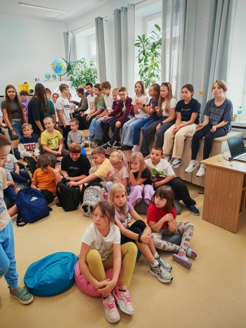 550554003_1257449219516196_8498505626810145525_n