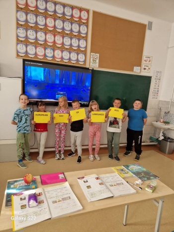 555924965_1266081618652956_6806178241743553550_n