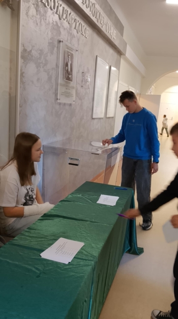 558245391_1269170655010719_7135974190183269145_n