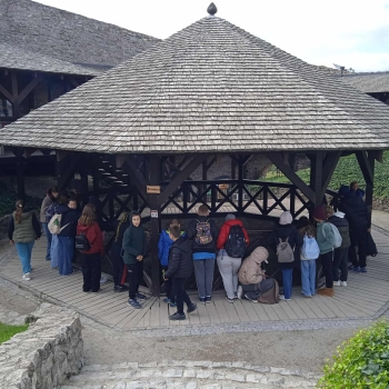 514263329_1270260774901707_8651301716977712813_n