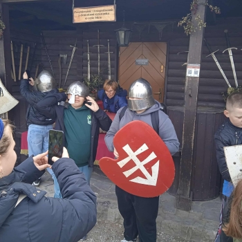 556981908_1270259668235151_66983740902326669_n