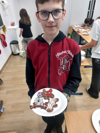 596810737_1325330272728090_5682943827969545483_n