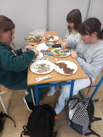 596812656_1325330226061428_5140803503884769924_n