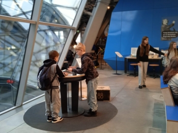 597656937_1327039105890540_7045468600210899005_n