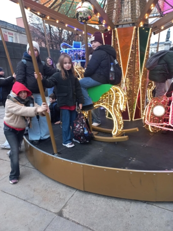 597661853_1327038662557251_7606781520937321185_n