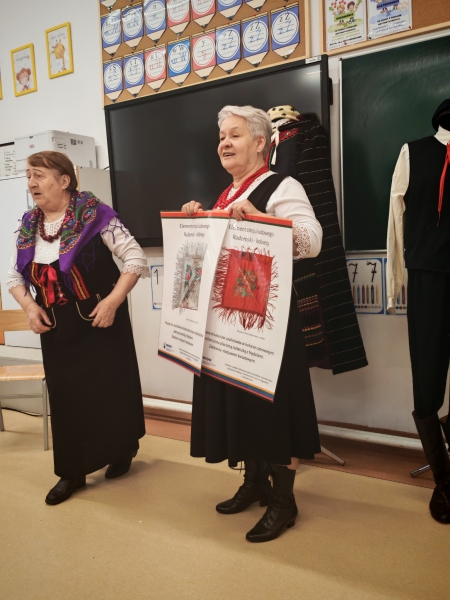 Wizyta pań z Koła Gospodyń Wiejskich w Grabowie nad Wisłą