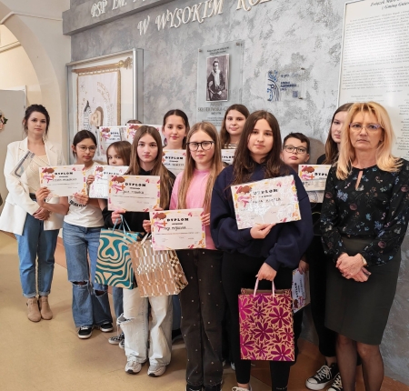 Konkurs „Portret liczby Pi''